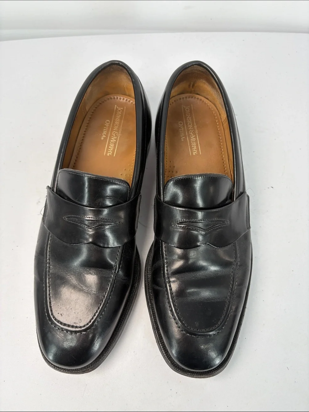 🦢 Johnston & Murphy Black Leather Penny Loafers